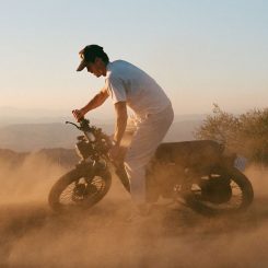 This Electric Bike Looks Like A Classic Café Racer