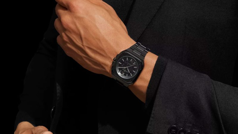 The Bell & Ross BR-05 Skeleton Phantom Ceramic watch features a 41mm black ceramic case, skeletonized dial, automatic movement, and Super-LumiNova hands.