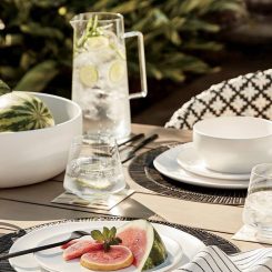 Summer Sips: Essentials for Backyard Cocktails and Al Fresco Drinks