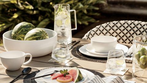 Summer Sips: Essentials for Backyard Cocktails and Al Fresco Drinks