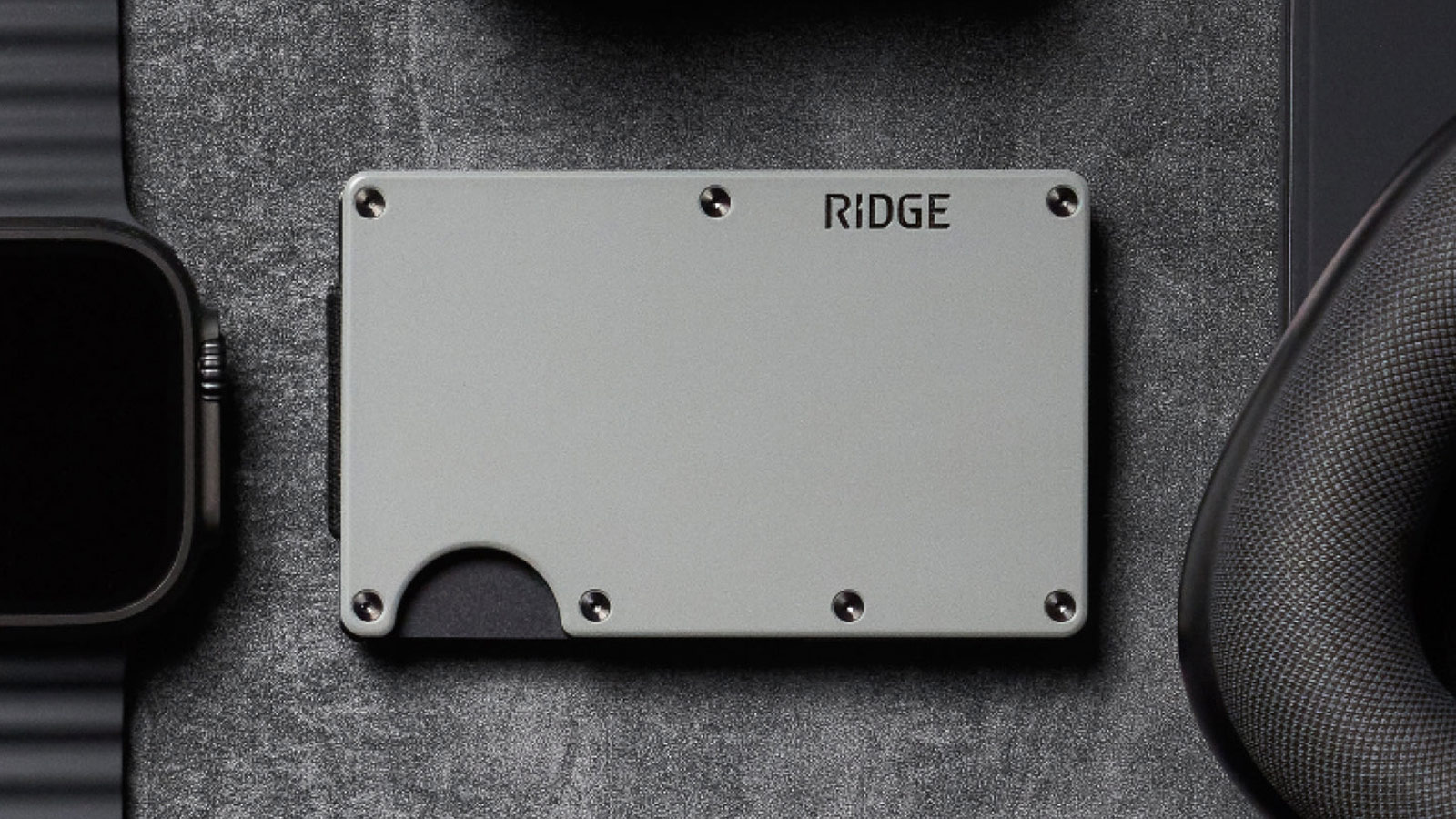 The Sophisticated Commuter: Gear That Elevates Your Daily Transit