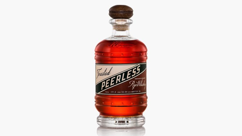 The Kentucky Peerless Toasted Rye Whiskey features a toasted barrel finish, rich amber color, Kentucky-distilled small batch rye, and bold smoky flavor.