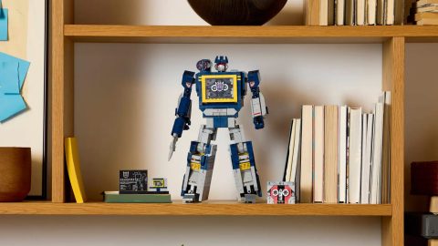 Relive The ’80s With Soundwave & Cassette Crew