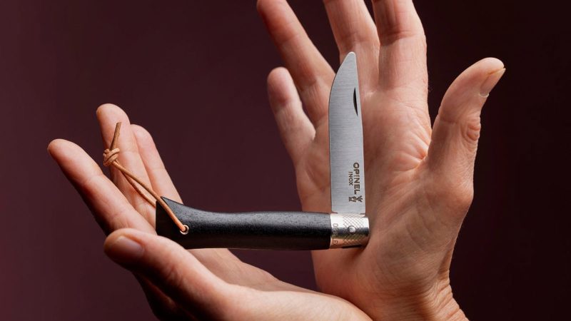 Opinel Néo6 everyday carry knives feature a minimalist design, durable stainless steel blade, and compact form ideal for daily use and adventure.