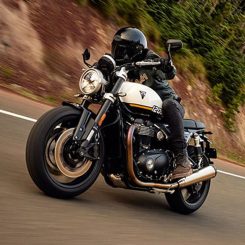 Triumph Boosts The Speed Twin 1200 With 104 HP And Tech Upgrades