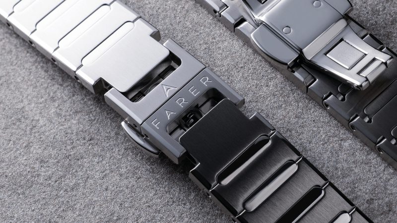 The Farer Integra watch boasts four different dials, an integrated bracelet, and a brushed-polished stainless steel case.
