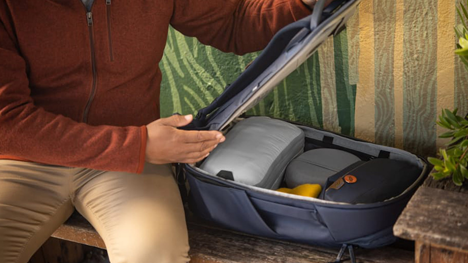 Peak Design Travel Backpack 30L — A versatile, expandable pack designed for modern carry-on travel and daily use.
