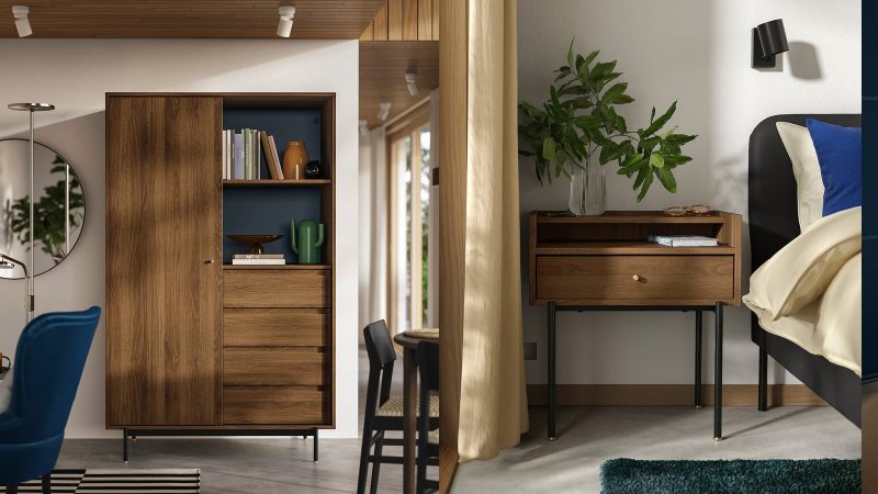 IKEA RÅDMANSÖ bedroom furniture collection featuring walnut veneer, flared legs, and minimalist mid-century modern design across chests, dressers, and wardrobes.