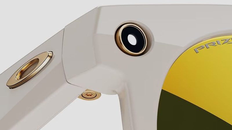 Oakley Meta HSTN Performance AI smart glasses with integrated 3K video camera, open-ear speakers, Meta AI assistant, Prizm lenses, and sporty IPX4 design.