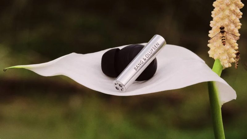 The Bang & Olufsen BeoGrace earphones boast a sleek, minimalist design that showcases luxury craftsmanship, premium audio performance, and modern wireless technology.