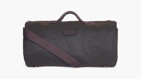 Why the Barbour Holdall Is The Ultimate Weekender