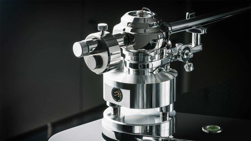 Pro-Ject’s Signature 12.2 luxury turntable with premium analog design for audiophiles.