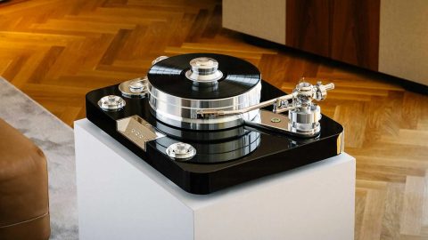 The Turntable That Makes Digital Sound Old News