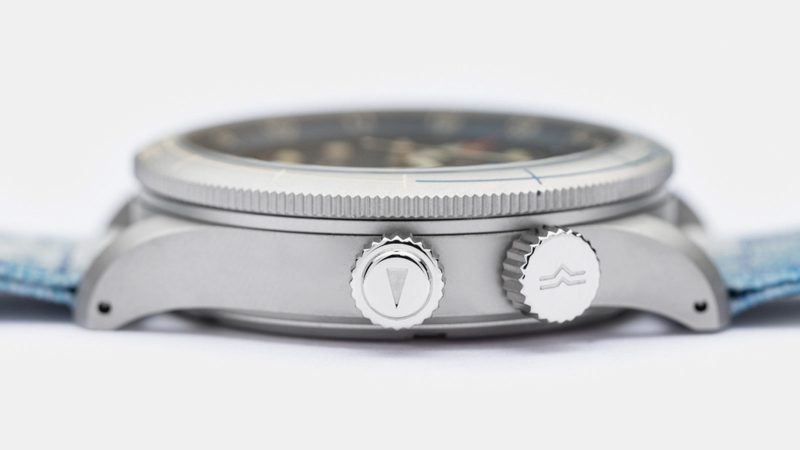 VERO x Realtree Tide Tracker automatic watch with 14-day tide tracking, Realtree camo design, stainless steel case, and 120m water resistance.