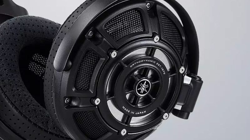 Yamaha YH-4000 and YH-3000 headphones feature a sleek design, a premium build, and studio-quality sound performance.