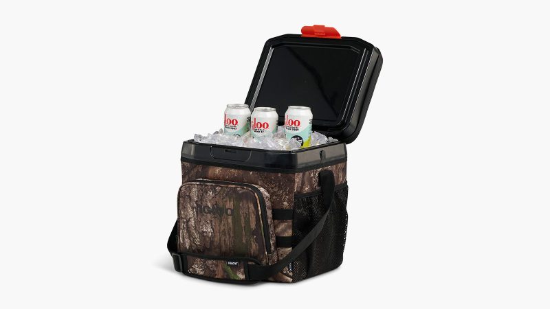 The IGLOO Realtree APX Cooler Bag features a camo design and a 26-can capacity, making it built for rugged outdoor adventures and long-lasting chill performance.