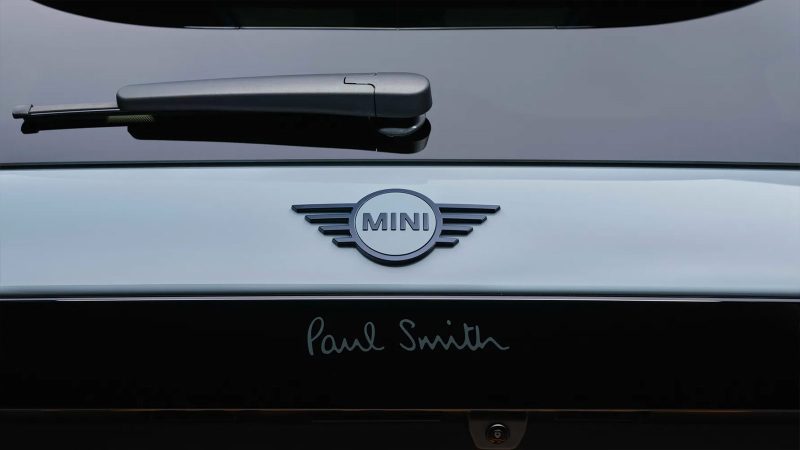 The MINI Paul Smith Edition in Inspired White with contrast Nottingham Green roof and Paul Smith’s signature stripe details.