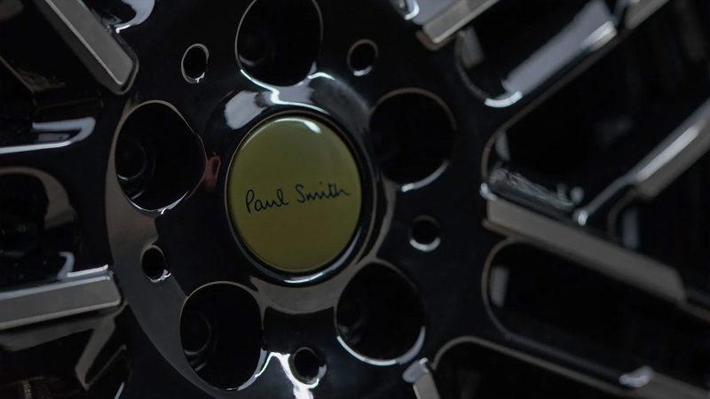 The MINI Paul Smith Edition in Inspired White with contrast Nottingham Green roof and Paul Smith’s signature stripe details.