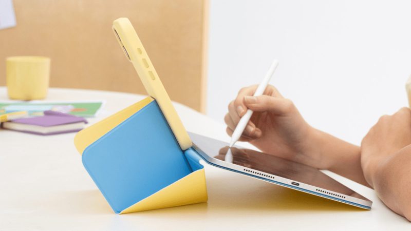 The MOFT Dynamic Folio iPad case showcases a floating mode with adjustable angles and slim fiberglass construction in a sleek minimalist design.