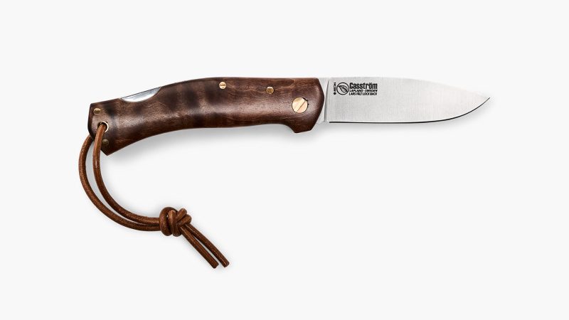 The Filson x Casström Lars Fält Folding Knife with a 3-inch 14C28N stainless lockback blade, quilted maple handle, compact EDC bushcraft folder for rugged outdoor use.