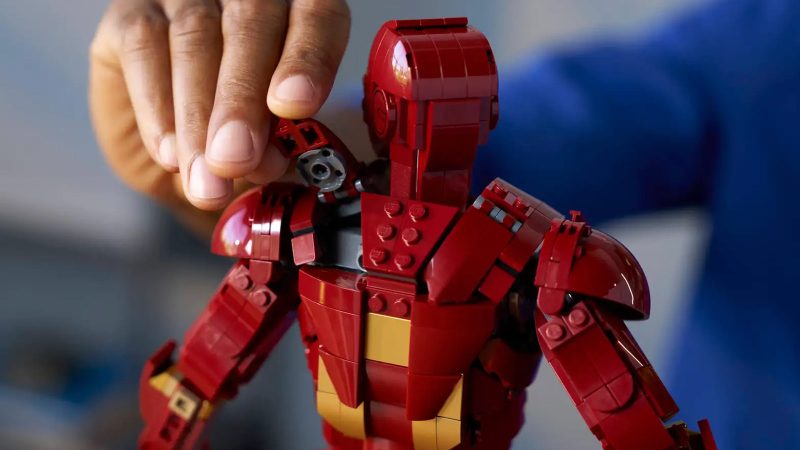 LEGO Iron Man Mark III Collector’s Edition boasts detailed red-and-gold armor, removable helmet, arc reactor chest plate, and display stand.