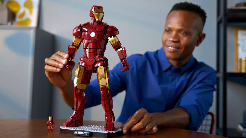 LEGO Iron Man Mark III Collector’s Edition boasts detailed red-and-gold armor, removable helmet, arc reactor chest plate, and display stand.