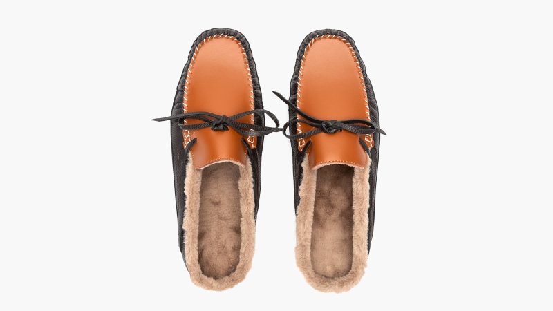 Line of Trade’s Grizzly Cabin Slipper features rugged construction, insulated lining, durable outsole, and cabin-ready indoor outdoor slipper design.