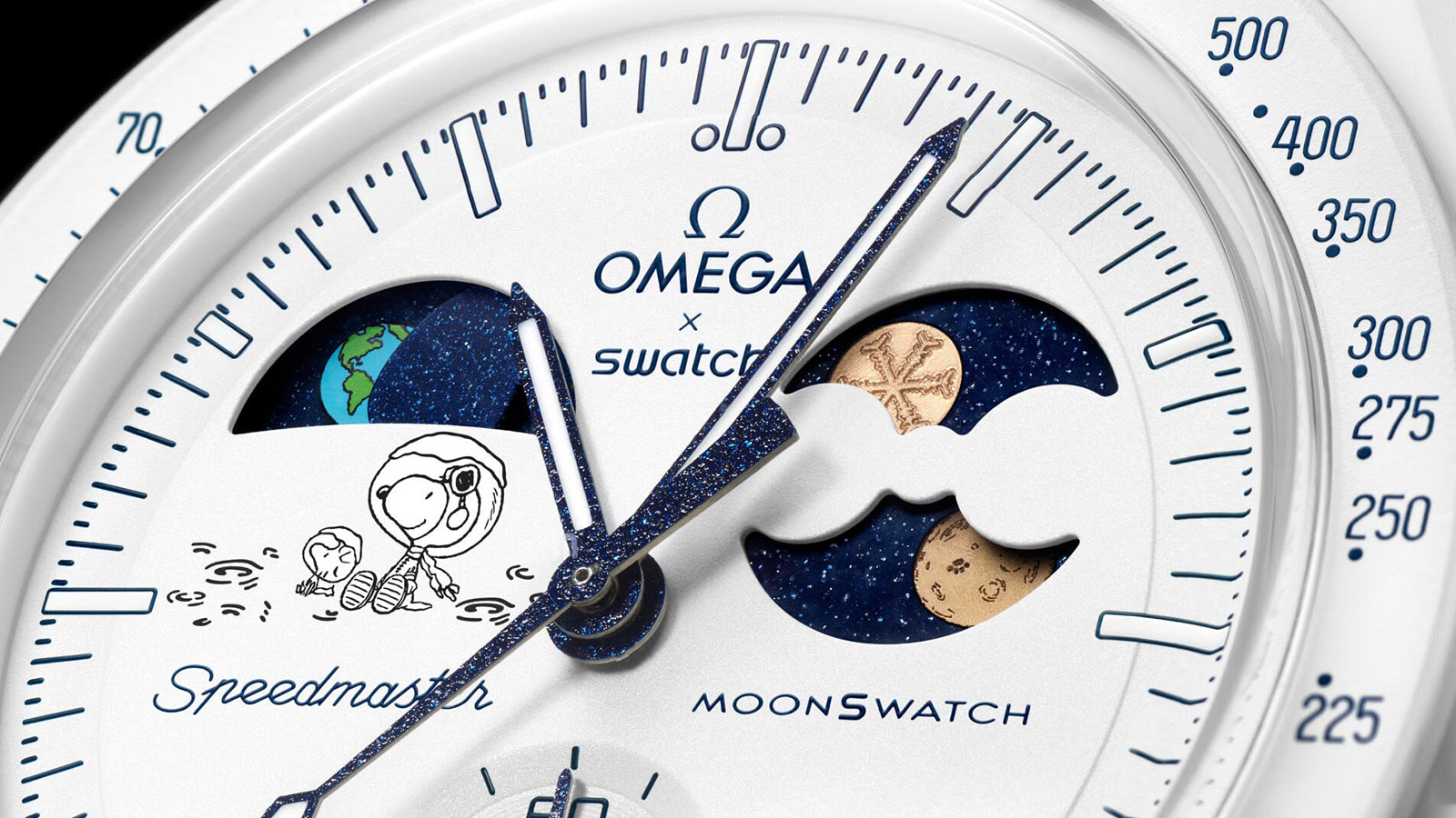 This Earthphase Swatch Is UV-Activated Chaos