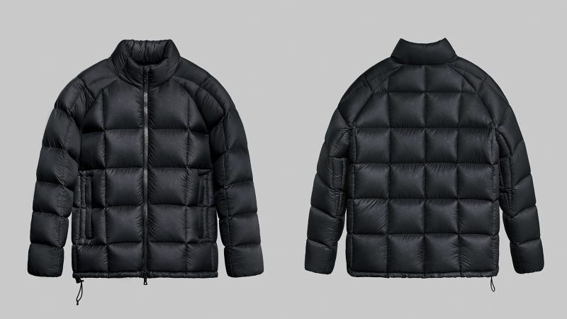 The Vollebak Eiderdown Puffer jacket with 100% Icelandic eiderdown insulation, ultra-lightweight 7D shell, windproof and water-repellent extreme cold outerwear.