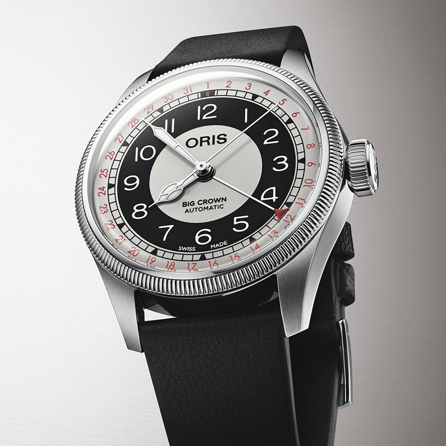 Oris Bullseye Pointer Date Hits the Mark