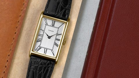 Timex Revives the 1976 Lexington with a Sleek Gold‑Tone Reissue