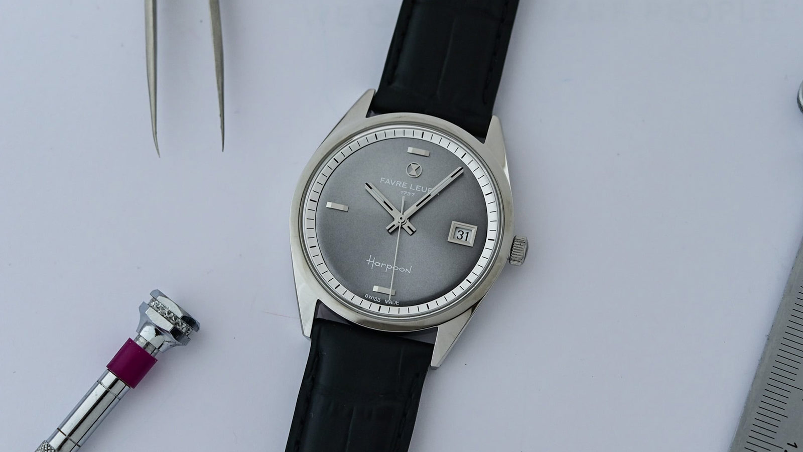 Favre Leuba resurrects the Harpoon with a faithful 1966 revival