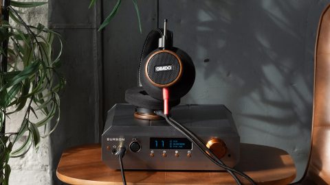 Grado Creates a One-of-a-Kind Signature S550 for Autism Awareness