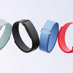 Fitbit Air Strips Wearables Down to the Essentials