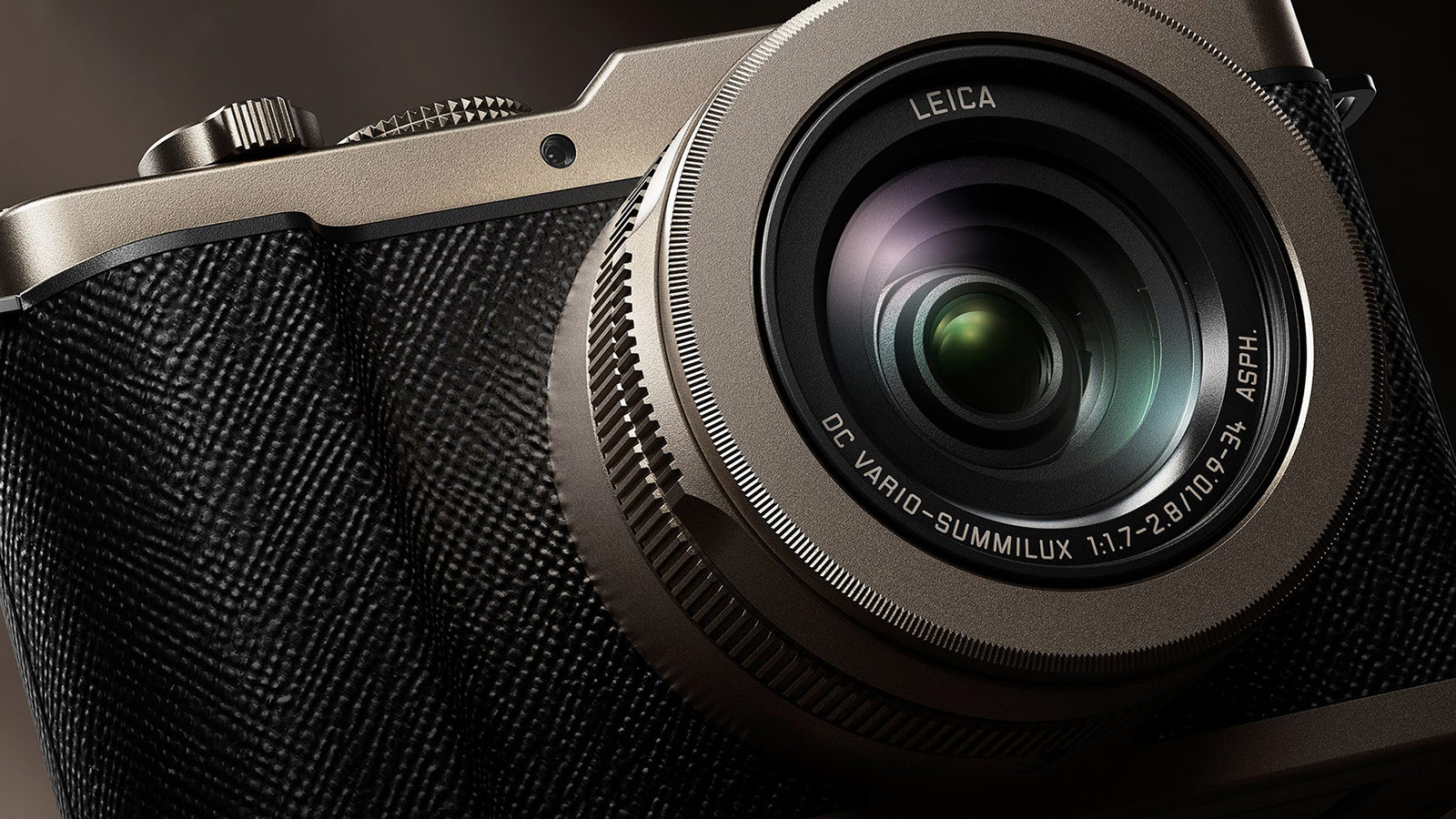 Panasonic Celebrates 25 Years of LUMIX with the Fixed‑Lens L10