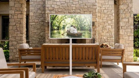 LG StanbyME 2 Max Makes the Portable TV Bigger