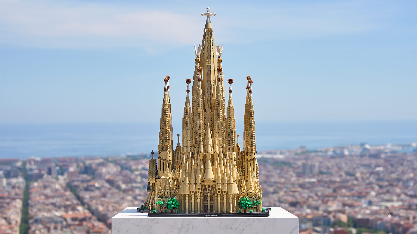 LEGO’s Sagrada Família Is Its Largest Set Ever