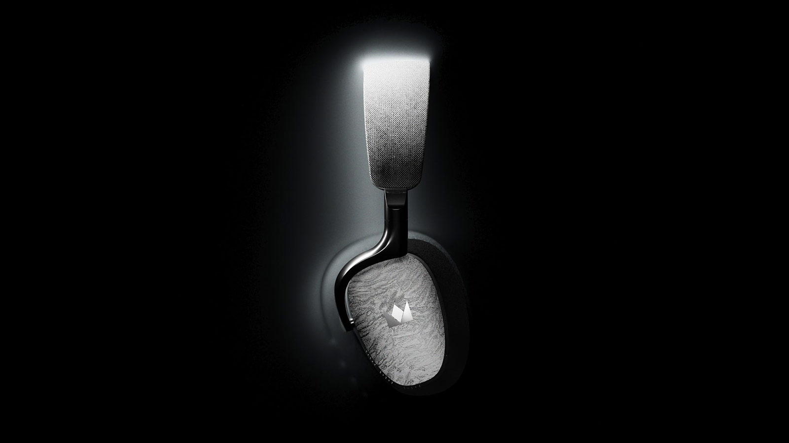 Noble Audio FoKus Artemis Delivers Hybrid Wireless Luxury