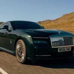Rolls-Royce Spectre Series II Refines the Electric Grand Tourer