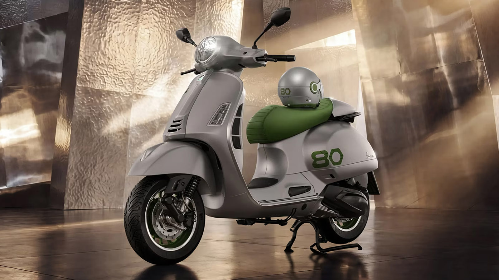 Vespa Marks 80 Years With The Edizione Ottantesimo