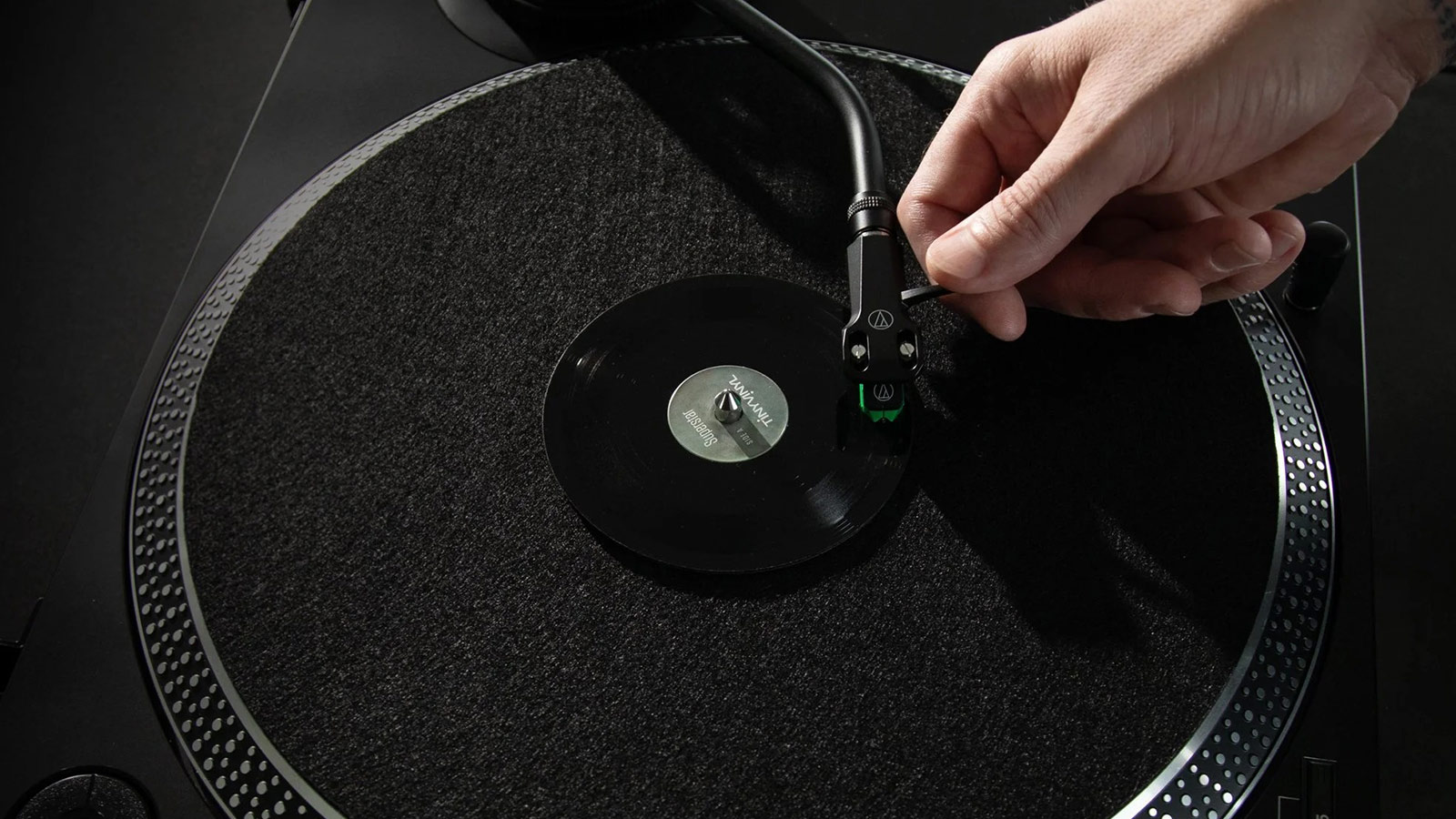 Tiny Vinyl Builds a Player for Four-Inch Records