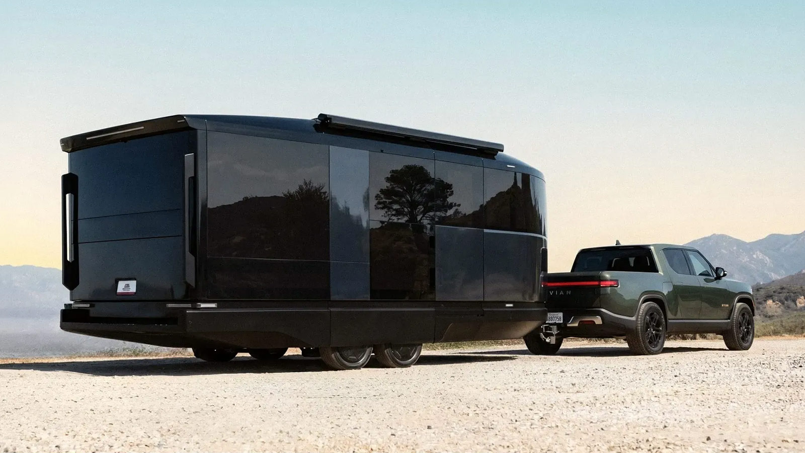 Aboard T4 Makes a Travel Trailer Pull Its Weight
