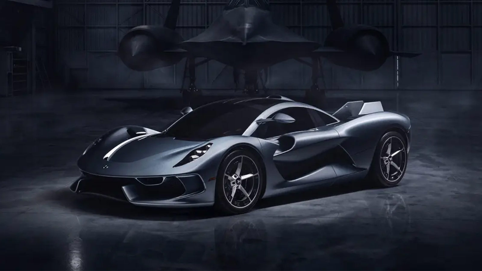 Hennessey Blackbird Makes the Hypercar Analog