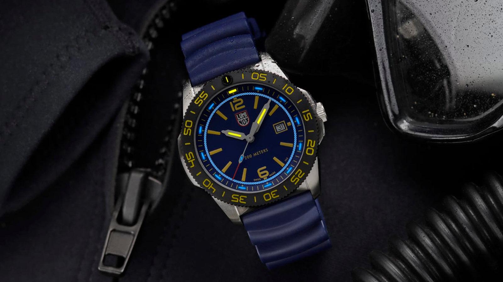 Luminox Gives FORCE BLUE a Working Dive Watch