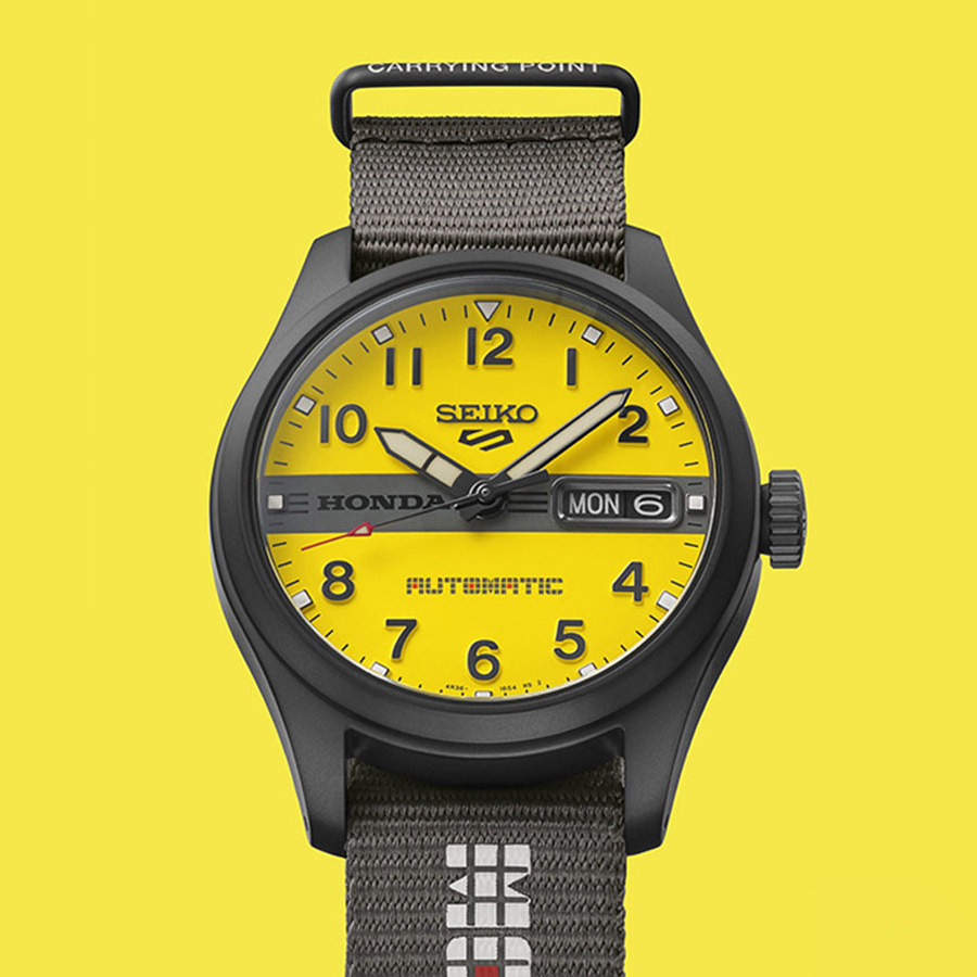 Seiko Folds Honda’s Motocompo Into 36.4 mm