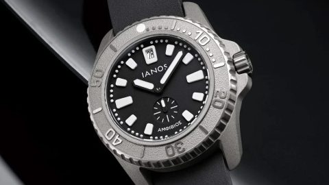 Ianos Amfivios Brings a Military Diver to Civilians
