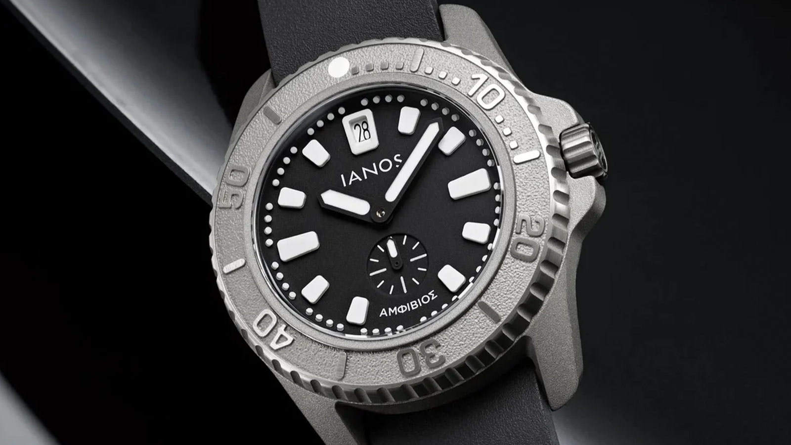 Ianos Amfivios Brings a Military Diver to Civilians
