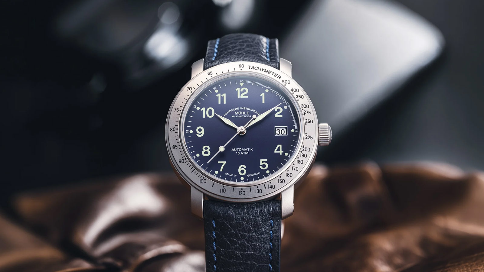 Mühle Revisits Its First Watch Collection at 40mm