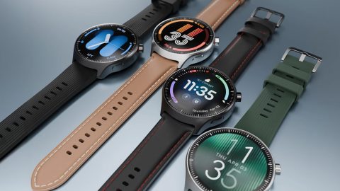 Moto Watch Ultra Adds LTE and Polar Training