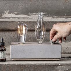 Le Labo’s Concrete Diffuser Turns Scent Into Light